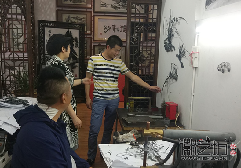 客户定制咨询照片1 客户定制咨询照片1