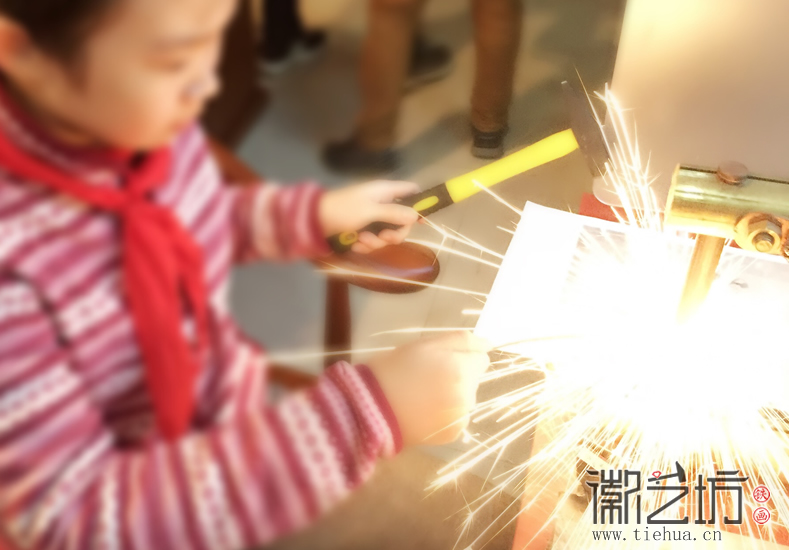 镜湖小学铁画第四课 (34)